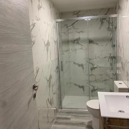 Apartment Mirrooms *