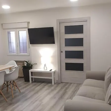 Mirrooms Apartment Oviedo