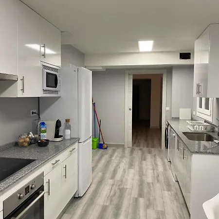 Apartment Mirrooms