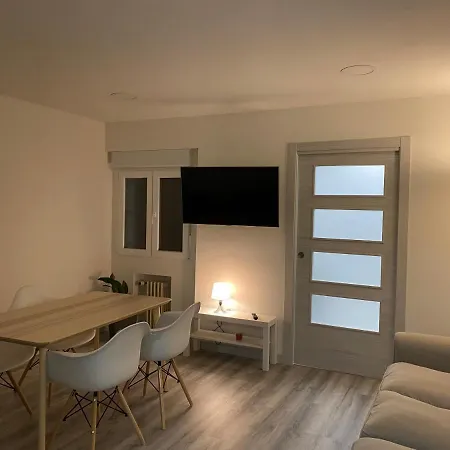 Apartment Mirrooms