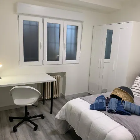 Apartment Mirrooms Oviedo